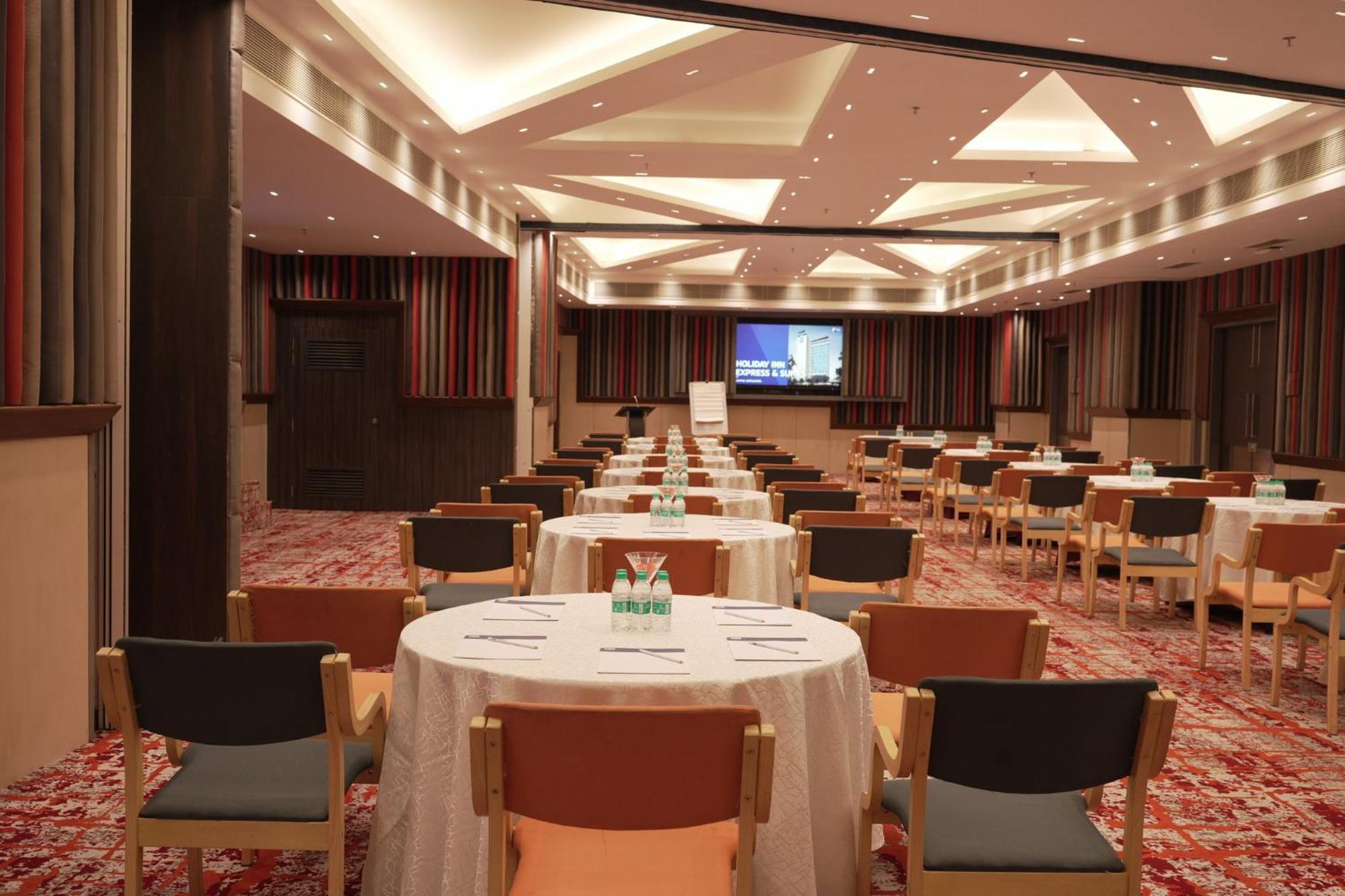 Holiday Inn Express & Suites Jaipur Gopalpura Dış mekan fotoğraf